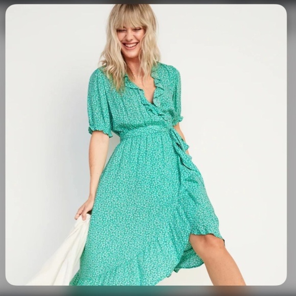Old navy ruffle wrap dress